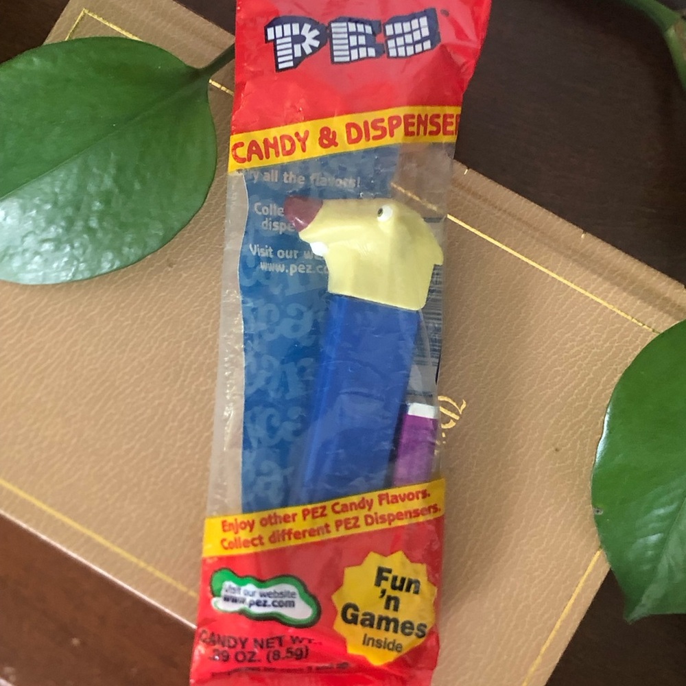 Vintage Sealed Ice Age Sid the Sloth PEZ Dispenser in Pack with Candy & Games